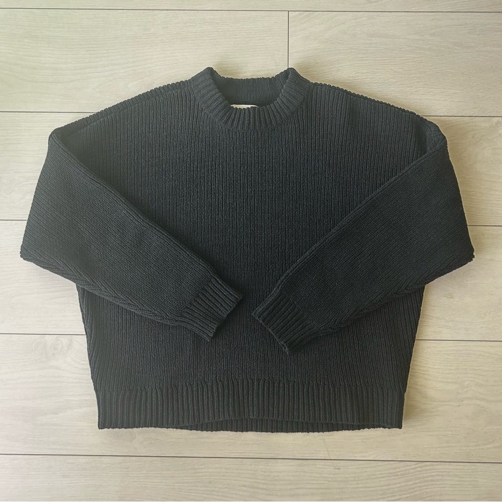 Abercrombie & Fitch Black Crewneck Sweater
